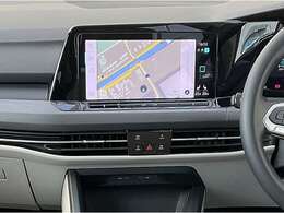 ■純正SDナビ/フルセグTV/バックモニター/USB/Bluetooth/前席左右独立調整機能付きオートエアコン！