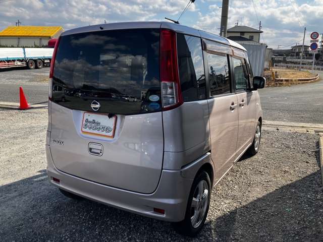 中古車販売　オーシャンデザイン福岡本店　〒811-4305福岡県遠賀郡遠賀町松の本4丁目11-21　TEL：093-235-9870　FAX：093-235-6108