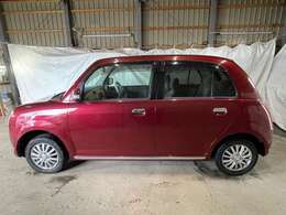 写真ではわかりずらい部分もあるかと思いますので、興味の湧いた方は是非お気軽に当店までご来店ください♪