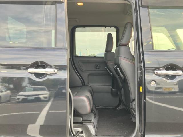 WECARSではほぼ毎日新しい在庫車両を入荷しております！お客様のこだわりを叶える1台がきっとWECARSにあるはずです！