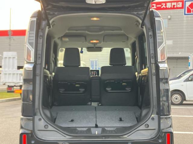 WECARS（ウィーカーズ）は全国250店舗展開！作業の都合上、車両をご覧頂けない場合がございます。来店前にお問合せ下さい