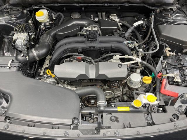 親切・丁寧な専門メカニックスタッフが応対！・車検・点検整備・事故等の修理などアフターサービスも安心。お車のカスタマイズもネクステージのサービススタッフまでご相談ください！