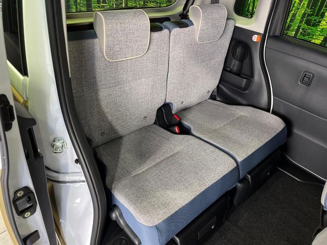 高品質なオリジナルフロアマットもオプションにてご用意しております。お好きなデザインやカラーをお車に合わせて選んでいただくことができます♪