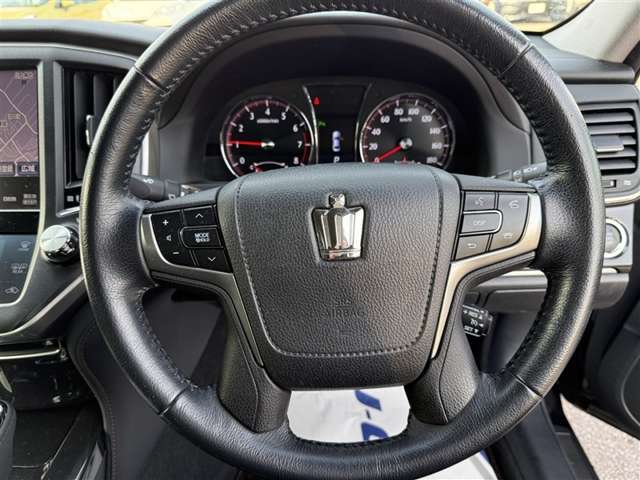 ■気になったお車があれば『お気に入り登録』をご利用ください！メール・電話で気軽にのお問い合わせもお待ちしております。