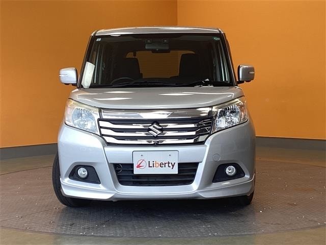 ■□■□■ 在庫車のほとんどは、オートオークションもしくはディーラーさんから購入したものなので、品質も保証されています！！ もちろん全車修復歴無車です♪  ■□■□■