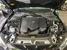 「認定中古車」は納車前整備がポイントです。メルセデス・ベンツの定める厳しい基準をクリアしたお車のみご案内させて頂きます。納車前整備はメーカー規定に基づき自社工場で入念に行なわれます。