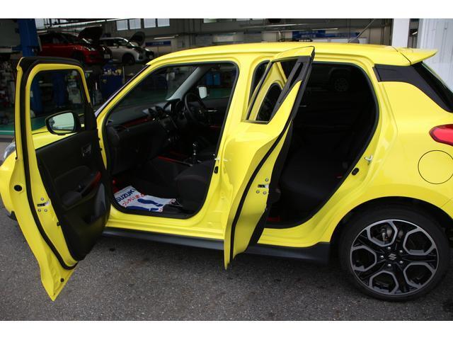 【車両状態証明書】とは…認定検査員が、内・外装、修復歴の有無を厳正にチェックし、車両状態を総合評価点10段階で表示！