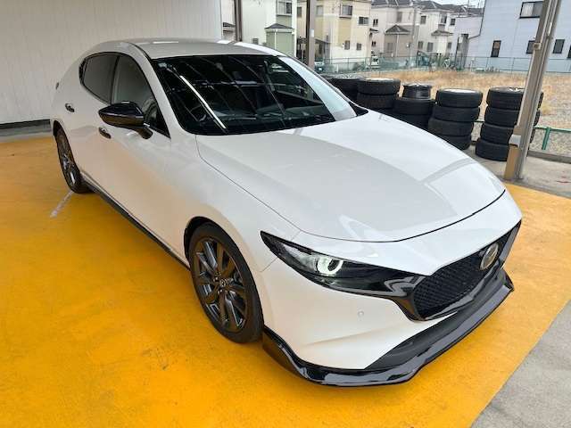 自動衝突被害軽減ブレーキ・レーンキープアシスト搭載車です！お気軽にお問い合わせ下さい！【1st@e-g-a.co.jp】宜しくお願い致します！