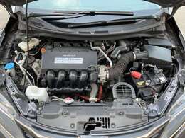 SPORT HYBRID i-DCD☆エンジン：96kW (131PS)/6,600rpmモーター：22kW (29.5PS)/1,313-2,000rpm