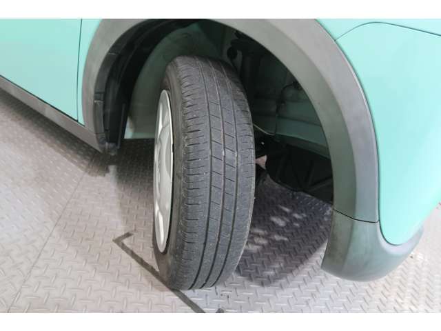 タイヤ溝も十分にあります。