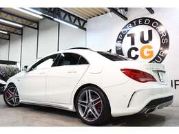 フルタイム4MATICにより、様々な天候や路面状況でも安定した走行を実現します！