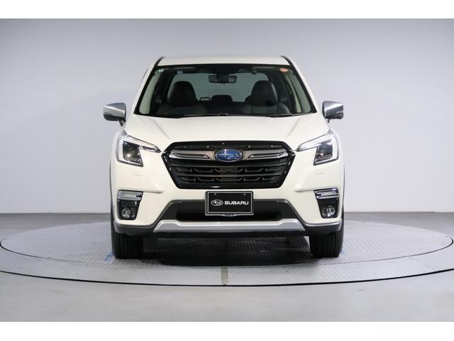 どこにでも行ける信頼感や高い実用性を備えるフォレスターはアウトドア向けの1台です。