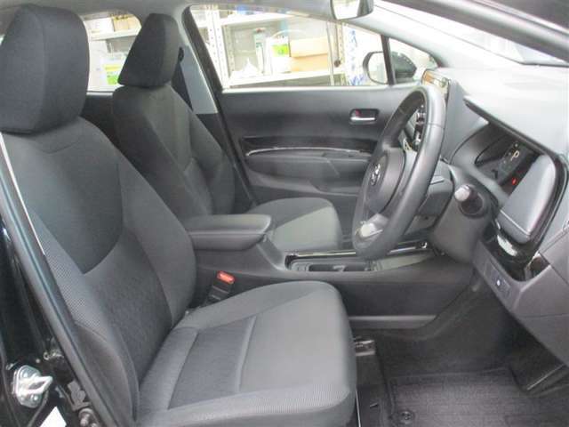 『トヨタ認定中古車』取扱店！全国のトヨタ販売店の豊富なラインナップからお選びいただけます♪県外の車を取り寄せることが可能です♪（取り寄せの際はいくつか注意点がございますので詳しくはスタッフへ）