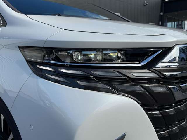 当社販売実績の約4割は県外のお客様です☆北海道から沖縄まで全国納車可能です☆全国ドコでも書類にて登録・名義変更が可能ですので、当店にて引き取り納車も大歓迎です☆