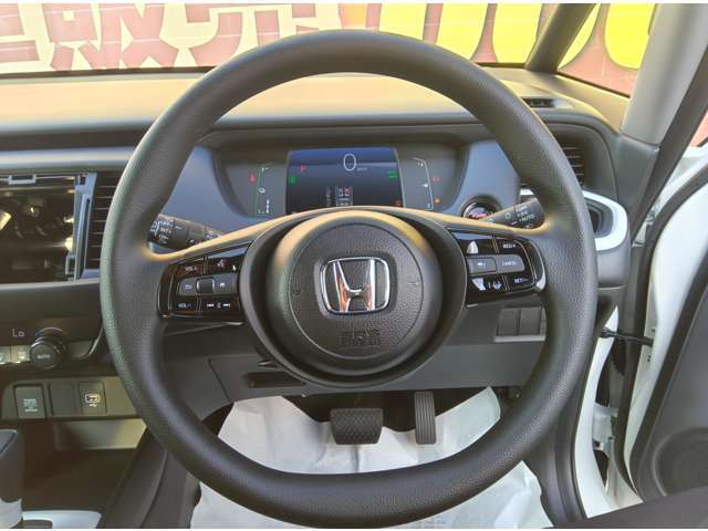 当店に修復暦有り車はございません。自信をもっておすすめ出来るお車を取り揃えております！