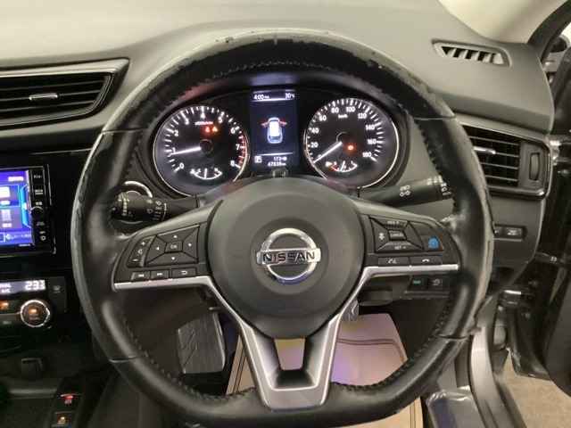 運転席周りも、雰囲気がいいでしょう。