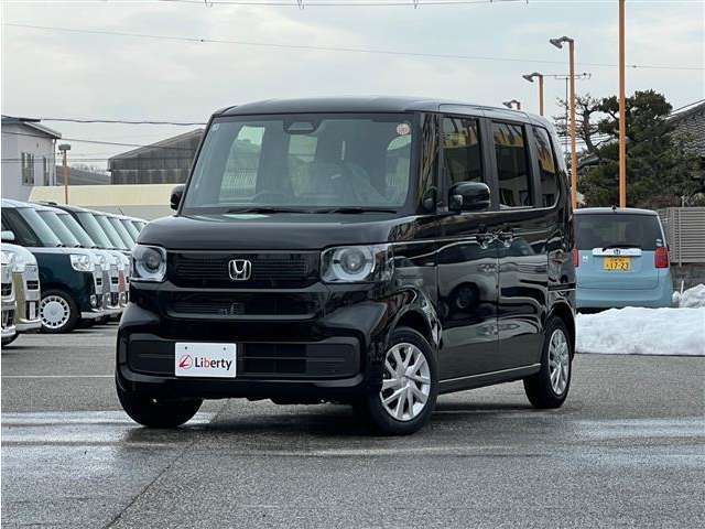 ■□■□■ 軽自動車も普通車も在庫数は 約6000台！！  グループ年間販売台数は20000台！！ 大量販売・大量仕入で1台あたりのコストを削減しています！！  ■□■□■