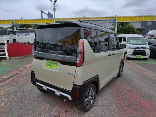 初めてお車を購入される方もご安心ください！手続きから保険の加入までスタッフが丁寧にご案内いたします！