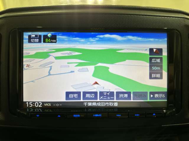 カーナビ搭載車です。