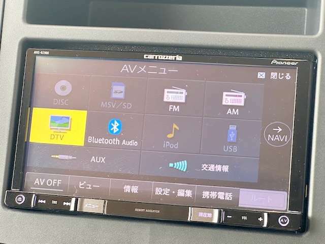 純正メモリナビ付き！DVD再生、フルセグTV、Bluetoothオーディオ、バックモニターと装備が充実しております！