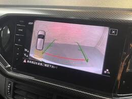 【バックモニター】を装備で駐車が苦手な方でも安心です。