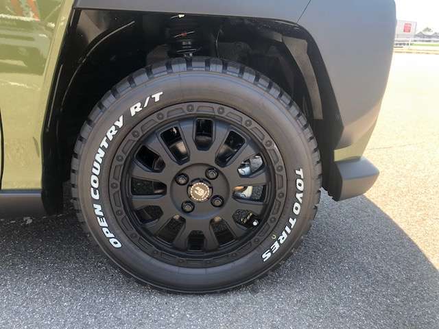 オートバックスカーズ入善は、総額表示店です。総額には納車時の車検・整備・保証費用も含まれており安心してお乗りいただけます。詳細はお気軽にお問合せください。無料電話【0078-6002-674666】ご利用ください。