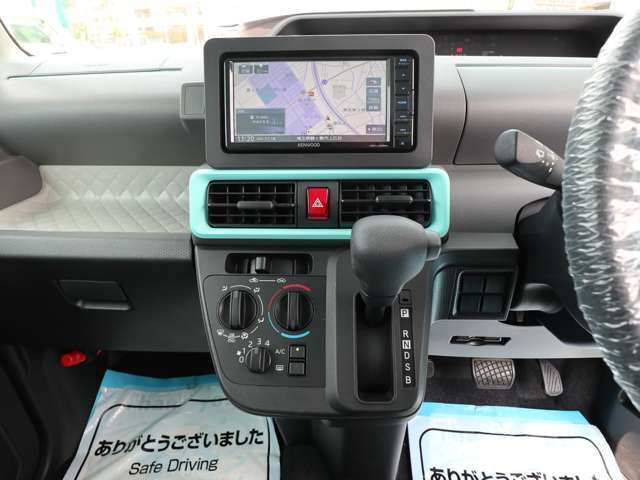 ★ケンウッド製フルセグナビ【MDV-D308W】★ワンセグTV・CD・ラジオに対応可能です♪