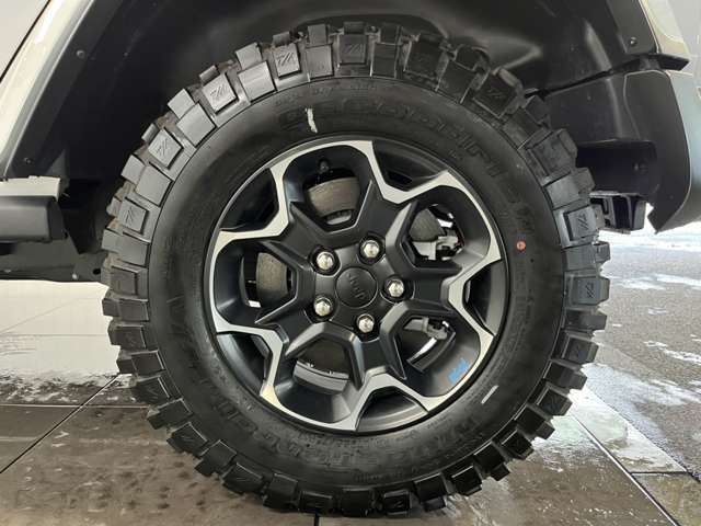 店舗ブログは毎日更新しております。ぜひサイトにお立ち寄りください。hirakata-aec.jeep-dealer.jp/　◆TEL:0078-6002-016465◆