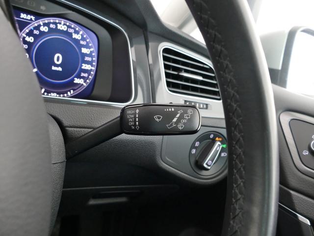 メーカー直営認定中古車 1オーナ　禁煙車　LEDライト　スマートキースペア有　アクティブインフォディスプレイ　純正ナビゲーション　ブルートゥース通信　カープレイアンドロイドオート対応　コーナーセンサー