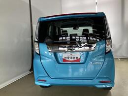 但し当店では販売だけでなく、ご購入後のアフターサービスもご提供となりますので、店頭商談並びに店頭納車可能なお客様への販売とさせていただいています。ご了承下さい。