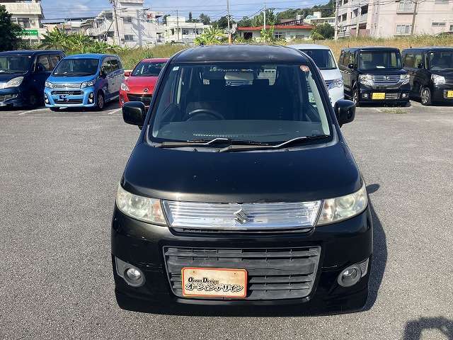 納車前の整備もしっかりさせて頂きます。もちろんアフターサービスもお任せ下さい！オプション品や中古パーツなどご要望ございましたらお気軽にお問い合わせ下さい！リーズナブルな価格でご対応させていただきます