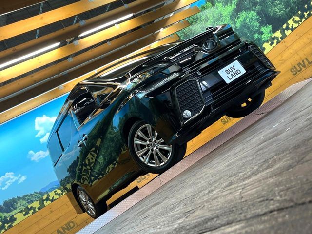 大好評のボディコーティング「弾スプラッシュコート」もご納車までに施工可能。通常のガラスコートと異なる、耐久年数6年の無機質ガラスコーティングが、ボディをキレイな状態に保ってくれます。