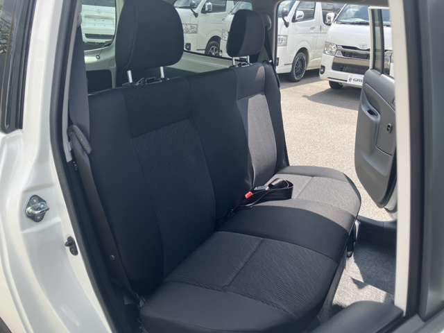 登録済未使用車/バックモニター/トヨタセーフティーセンス/AC100V電源/ダブルエアバック/オートハイビーム/レーンキーピング/トラクションコントロール/キーレスエントリー/電動格納ドアミラー