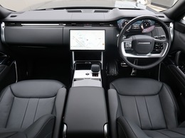 LAND　ROVERのSUV『RENGE　ROVER』を認定中古車でご紹介！ディプロイアブルサイドステップ、パノラミックルーフ、ヘッドアップディスプレイ、エアサス、シートヒーター・クーラー