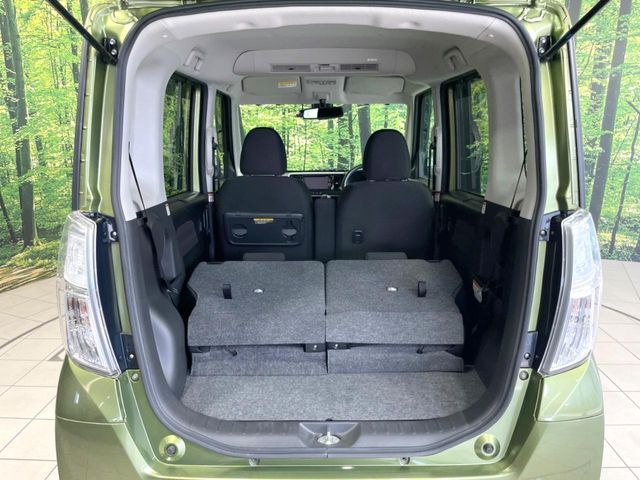 普段のお買い物や通勤、送迎等に十分な荷室スペースを確保しております。セカンドシートを倒すと、大きな荷物の積載も可能です♪