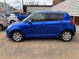 ダイハツをはじめ国内新車ディーラーとも提携、新車の販売も致しております。中古車だけではありません。新車の販売もお任せください。