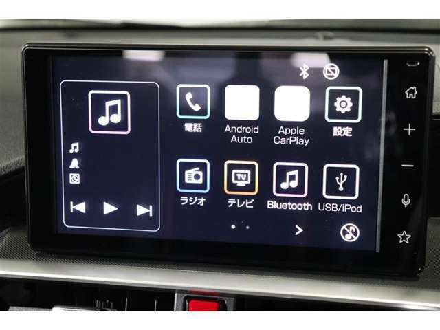 純正ディスプレイオーディオを装備。フルセグTV対応☆Bluetoothでお手持ちのスマートフォンからお気に入りの音楽の再生も可能。