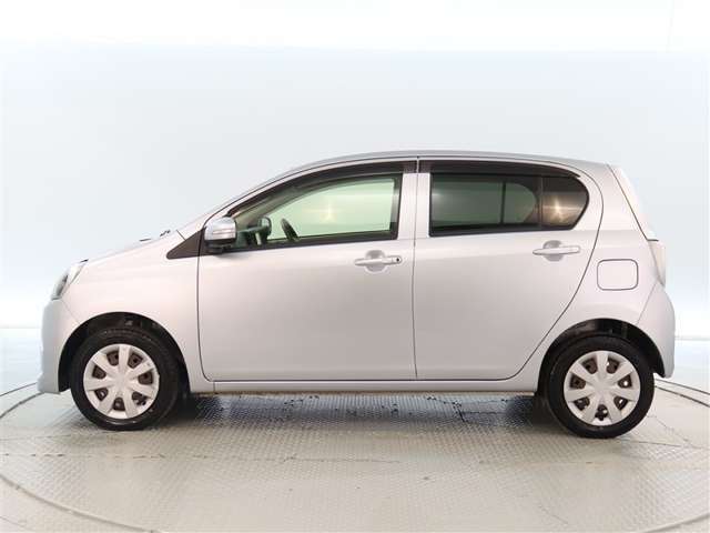 ボディーコーティングにより、輝きを持続させ、汚れが付きにくく落としやすくすることでお手入れも楽になります。詳細は店舗スタッフまでお尋ねください。