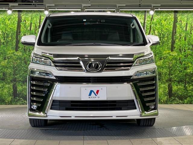 弊社では、全車『修復歴なし』のお車のみ取り扱っております。専任バイヤーによる厳選した仕入れの後、入庫後の車両チェックを行い、ネクステージが認定した高品質な中古車をご提供しております。