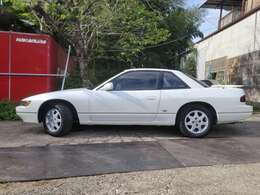 ガレージナッツは経験豊富なスタッフがしっかり整備した中古車を販売しており、安心して乗れる状態でお渡し致します。整備内容は1台1台異なりますので、お気軽にお尋ねください(^^♪