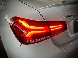 車検や点検でご入庫の際には、メルセデス・ベンツの代車を無料でご利用頂けます。お買いかえのきっかけになる事も多く大変好評を頂いております。乗ってみたいお車などございましたら是非ご相談ください！