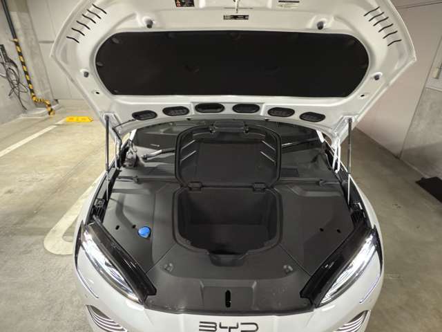 モータールームには50Lの荷室容量