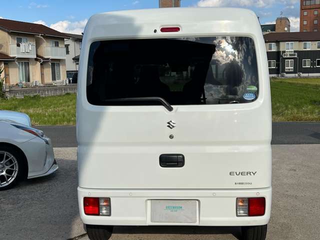 リフト＆タイヤチェンジャーも備えた、整備が自慢のお店です！｜お気軽にお問合せ下さい（＾＾♪【無料電話　0078-6049-2125】