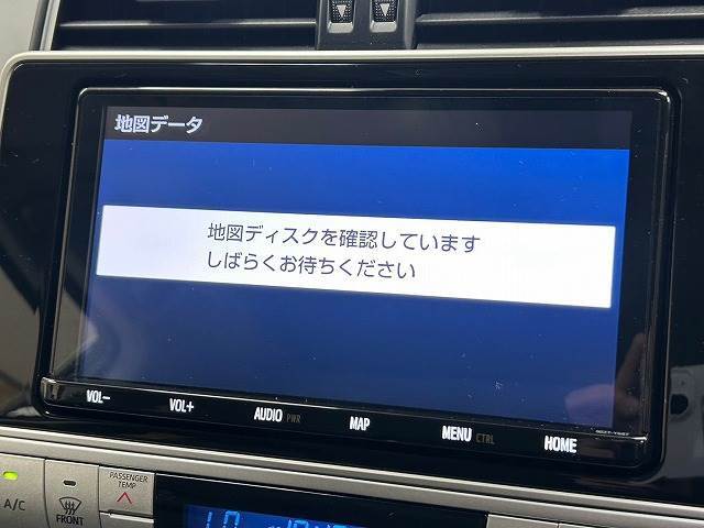 【純正9インチナビ】装備でフルセグTV視聴やCD・DVD再生、Bluetooth等充実装備。