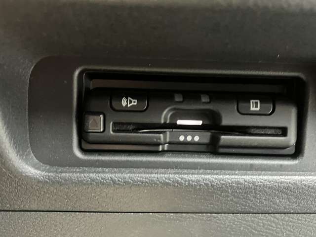 ETCでお出かけ時の料金所もストレスフリー。