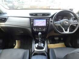 ◆内装/ブラック◆防水シートを装備したタフで上質なコックピットです！