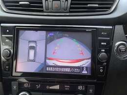 ◆アラウンドビューモニター◆4つのカメラで真上からクルマを見たようにモニターで確認ができる日産自慢の装備です！周囲の安全確認、障害物も目視で確認できるので駐車のしやすさだけでなく事故防止になります！