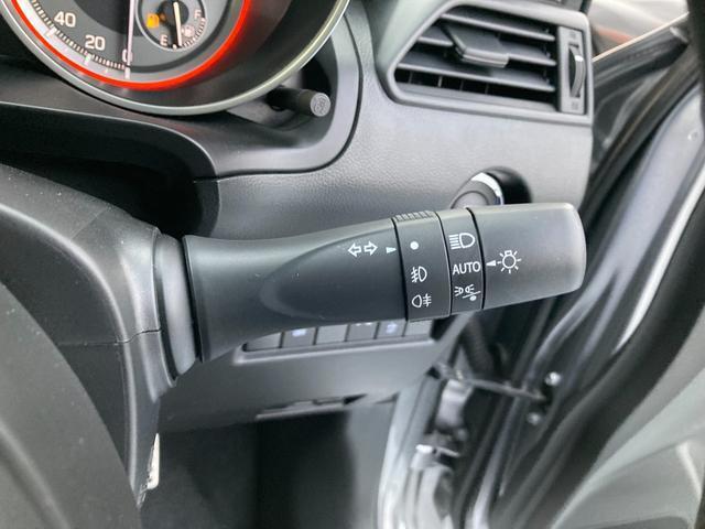 令和3年1月登録　スイフトスポーツ　2型　走行37，110km　左リアフェンダー周辺傷凹み　カーナビ　フルセグ　全方位モニター　衝突被害軽減ブレーキ後退時ブレーキサポート　前後・誤発進抑制機能