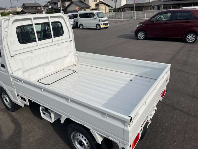 ☆ご購入後も安心してお乗りいただけるよう、各店舗に整備工場を併設しております。お車のことで心配事や気になることがあればお気軽にお問い合わせください☆
