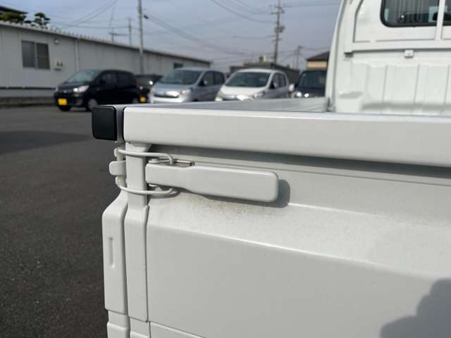 ☆ご購入後も安心してお乗りいただけるよう、各店舗に整備工場を併設しております。お車のことで心配事や気になることがあればお気軽にお問い合わせください☆